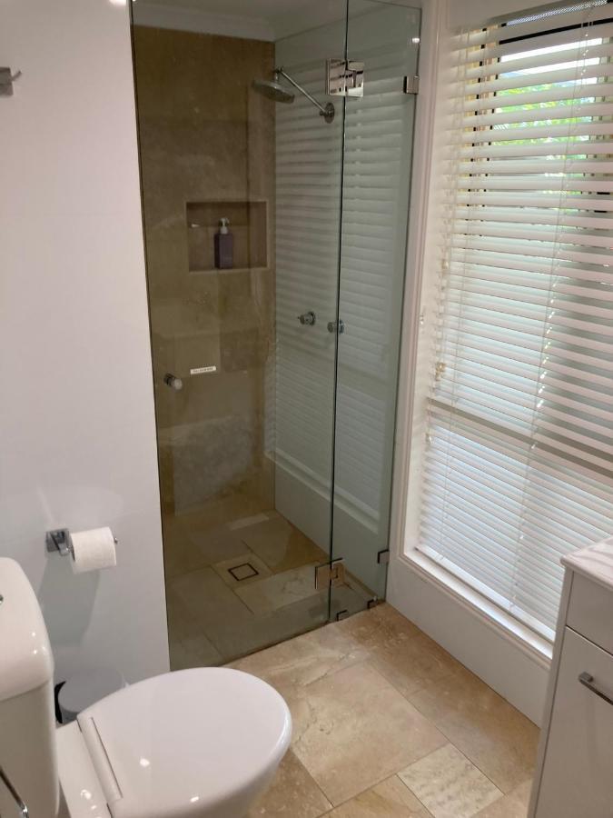 Large Studio Unit Close To Theme Parks Gold Coast Exterior photo